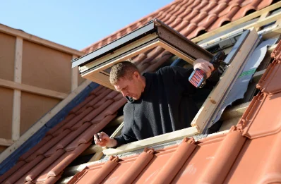 Pose de fenêtres de toit Velux au Val d'Hazey